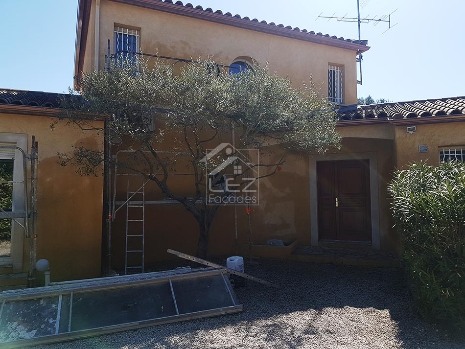 Ravalement de façade à Castelnau le Lez 34, pendant le chantier