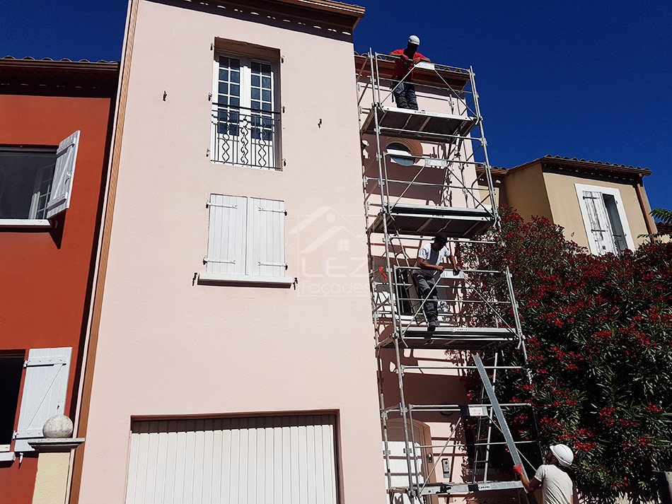 Mise en peinture des façades de cette maison de ville à MONTPELLIER 34090