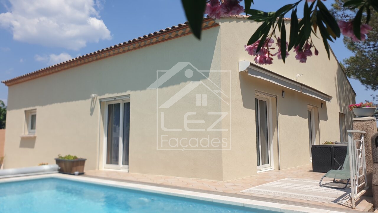Maison avec piscine et terrasse